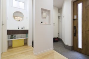 三陽工務店のブログ：玄関