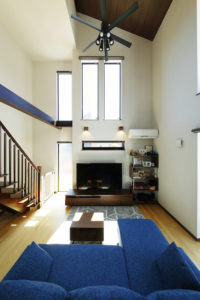 三陽工務店：リビング階段